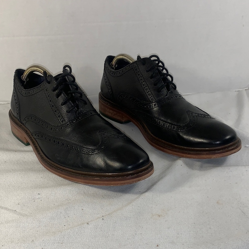 Cole Haan Mens Classic Black Leather Wingtip Oxford Dress Shoes